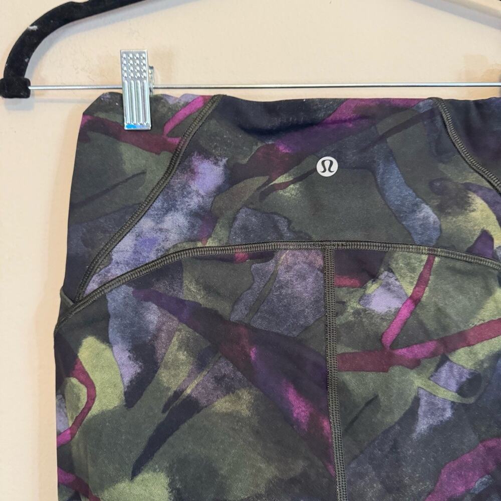 Lululemon Capri Leggings Green 8 - Picture 5 of 7
